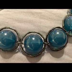 Beautiful necklace in excellent condition!